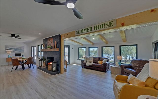 1036 Lightwood Road, Hartwell, GA 30643