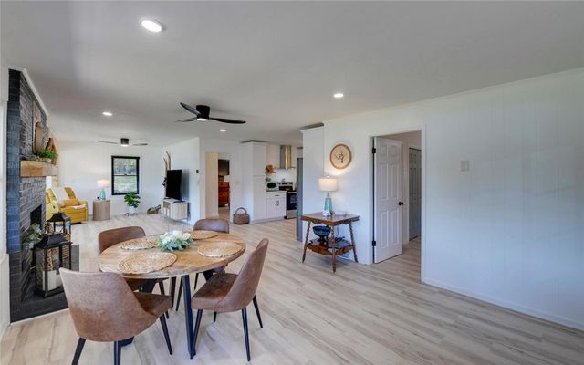 1036 Lightwood Road, Hartwell, GA 30643