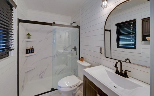 1036 Lightwood Road, Hartwell, GA 30643