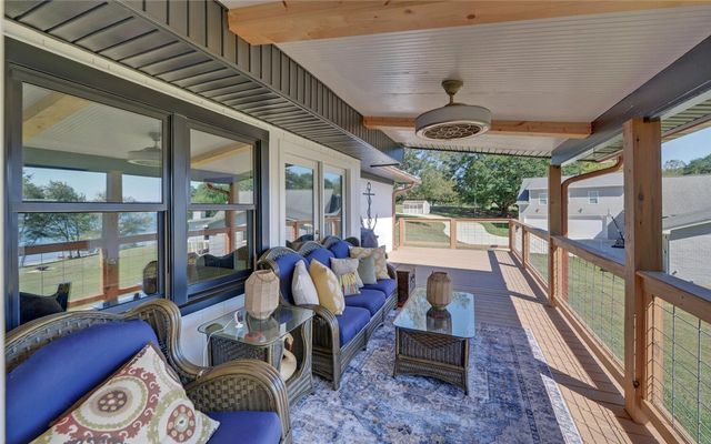 1036 Lightwood Road, Hartwell, GA 30643