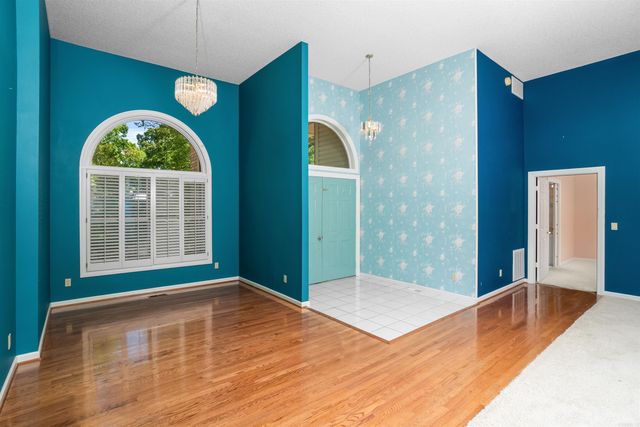 29 Barcelona Way, Hot Springs Village, AR 71909