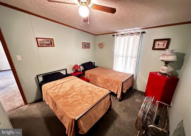 98 BEAR RUN RD, Oakland, MD 21550