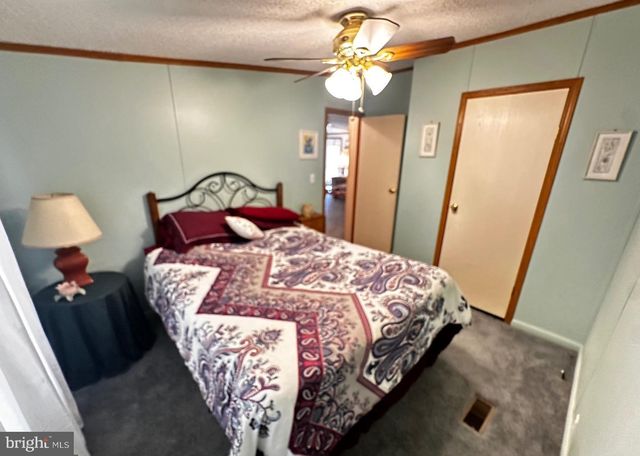 98 BEAR RUN RD, Oakland, MD 21550