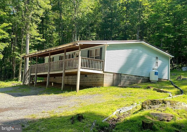 98 BEAR RUN RD, Oakland, MD 21550