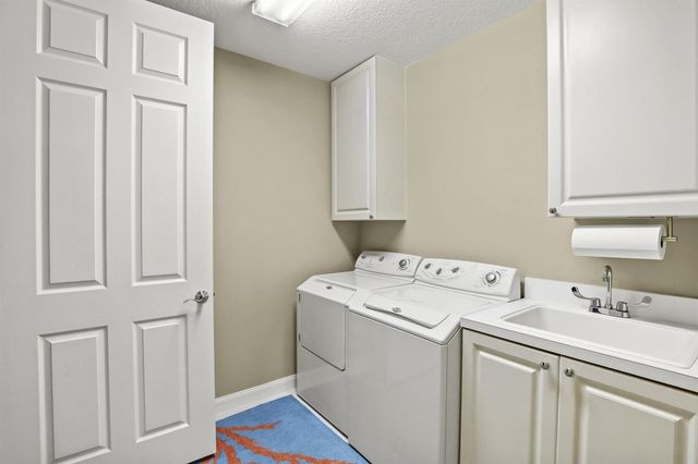 26 Harbour Isle Drive W Ph06, Fort Pierce, FL 34949