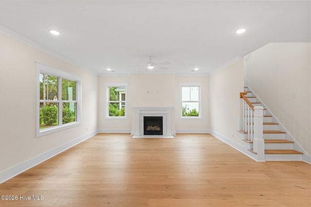 77 Iris Way, Hampstead, NC 28443