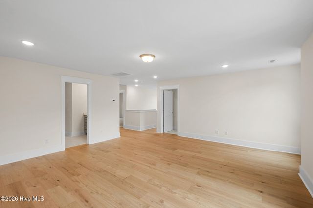 77 Iris Way, Hampstead, NC 28443