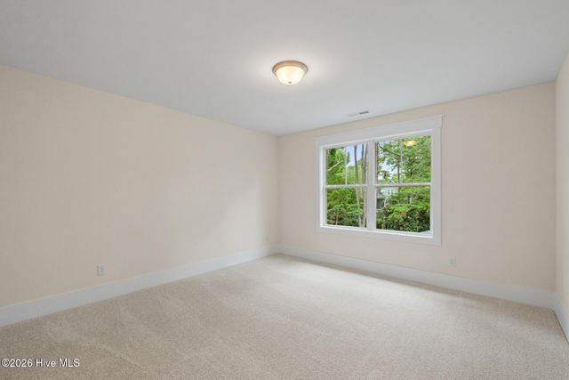 77 Iris Way, Hampstead, NC 28443