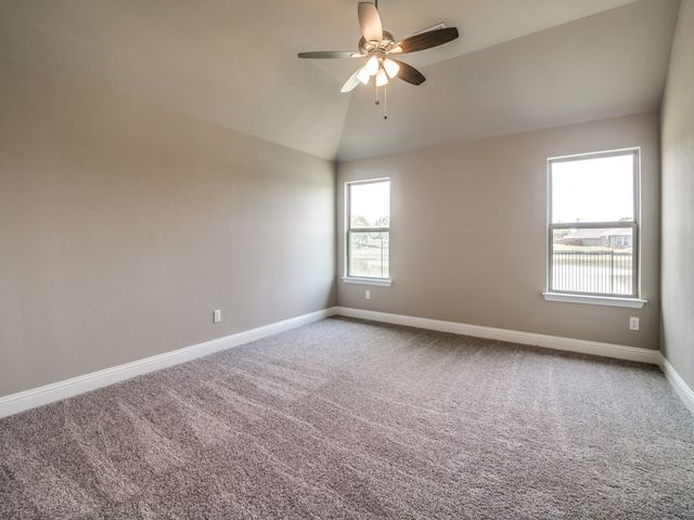323 Sweetspire Drive, Royse City, TX 75189