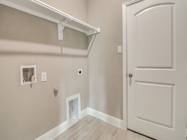 323 Sweetspire Drive, Royse City, TX 75189