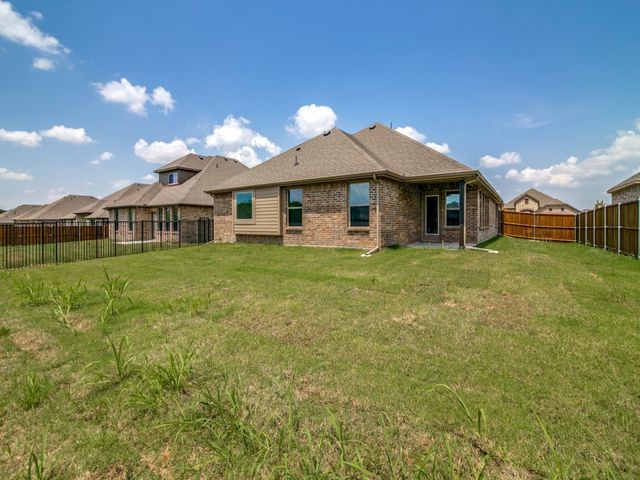 323 Sweetspire Drive, Royse City, TX 75189