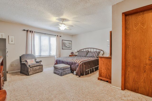 400 N Sherman Avenue, Levelland, TX 79336