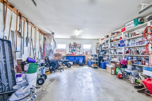 400 N Sherman Avenue, Levelland, TX 79336