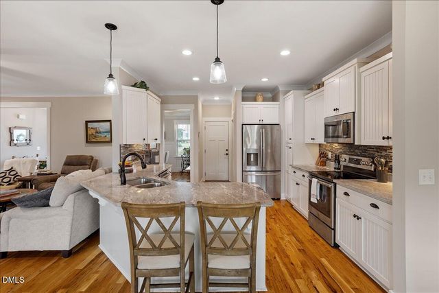 21 Home Run Alley, Benson, NC 27504