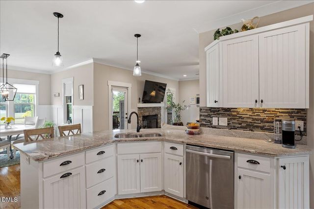 21 Home Run Alley, Benson, NC 27504