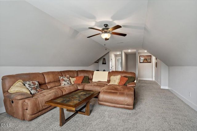 21 Home Run Alley, Benson, NC 27504