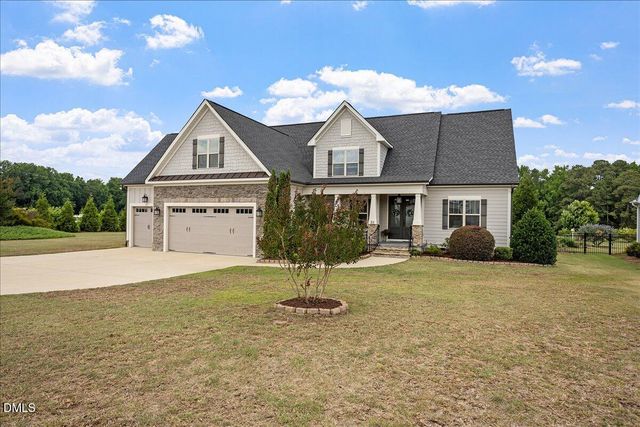 21 Home Run Alley, Benson, NC 27504