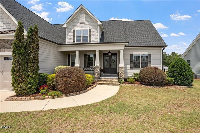 21 Home Run Alley, Benson, NC 27504