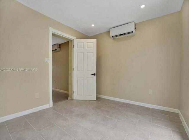 2442 Garfield Street 4, Hollywood, FL 33020