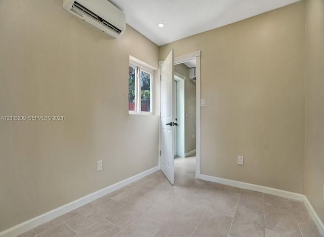 2442 Garfield Street 4, Hollywood, FL 33020