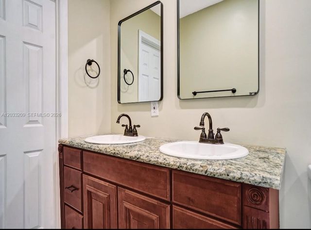 2442 Garfield Street 4, Hollywood, FL 33020