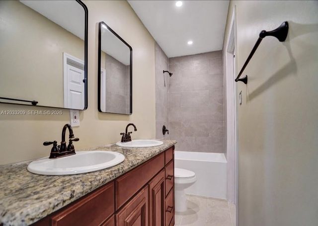 2442 Garfield Street 4, Hollywood, FL 33020