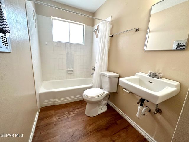 10241 KELLOGG Street, El Paso, TX 79924
