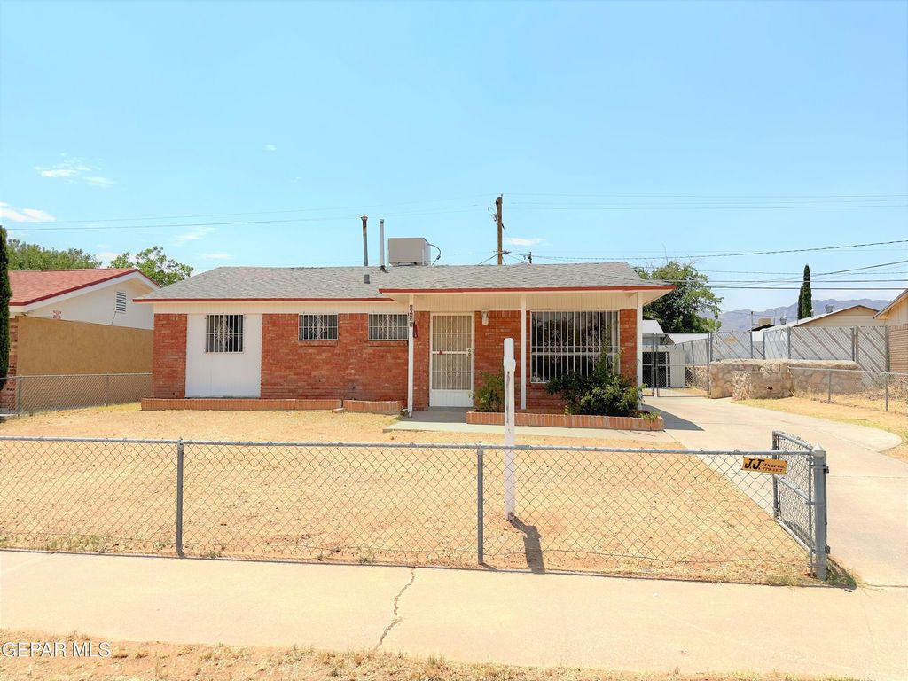 10241 KELLOGG Street, El Paso, TX 79924