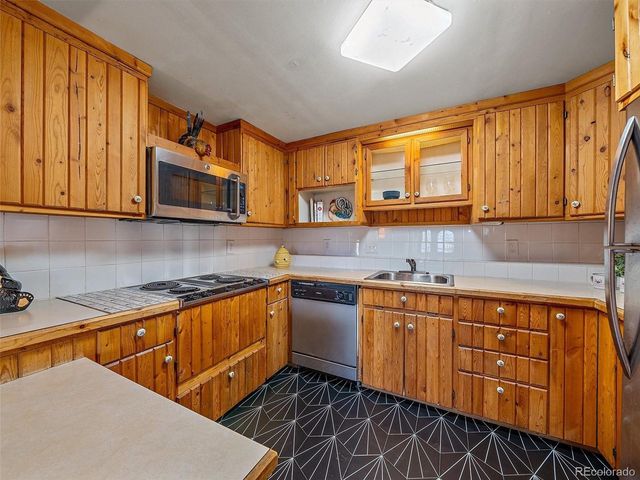 1406 Sinton Rd, Evergreen, CO 80439
