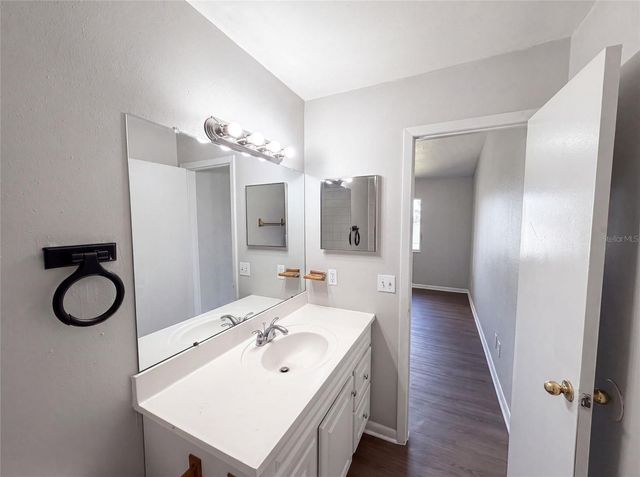 5213 VIA HACIENDA CIRCLE 307, Orlando, FL 32839