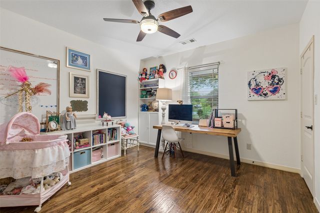 1402 Lakeview Boulevard, Denton, TX 76208