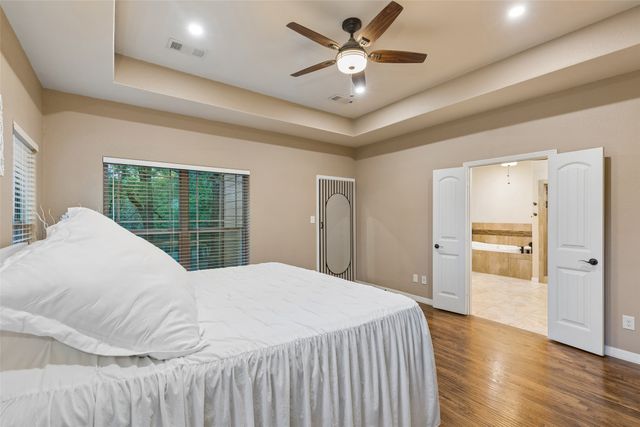 1402 Lakeview Boulevard, Denton, TX 76208