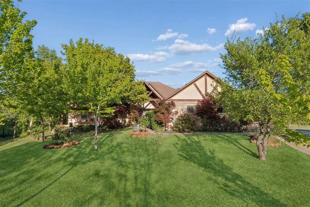 1402 Lakeview Boulevard, Denton, TX 76208