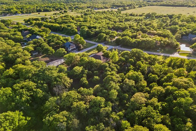 1402 Lakeview Boulevard, Denton, TX 76208