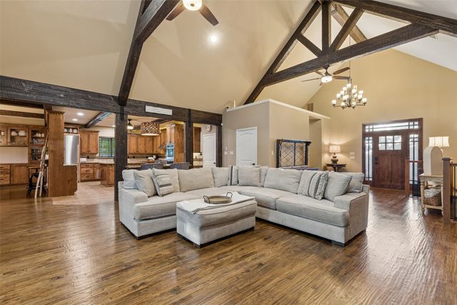 1402 Lakeview Boulevard, Denton, TX 76208