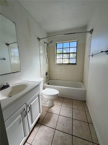 5502 S ELKINS AVENUE, Tampa, FL 33611