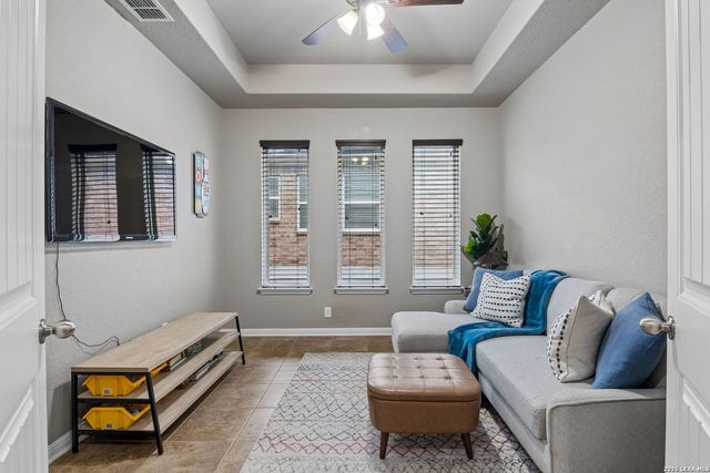 10319 Salamanca, Helotes, TX 78023