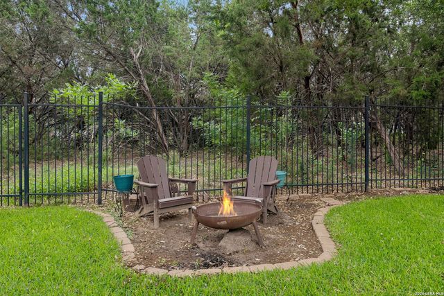 10319 Salamanca, Helotes, TX 78023