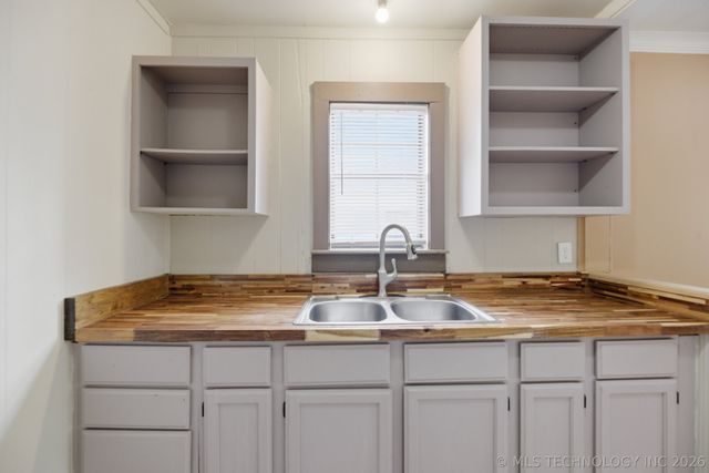 1432 N Boston Place, Tulsa, OK 74106