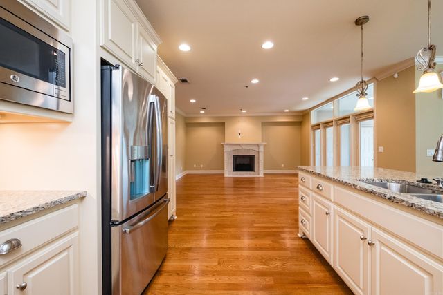 100 Vallon Ln Unit 104, Little Rock, AR 72223