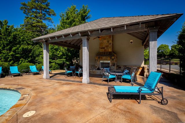 100 Vallon Ln Unit 104, Little Rock, AR 72223