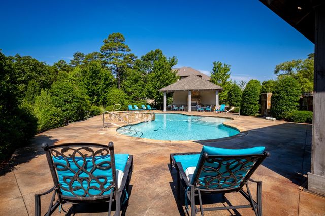 100 Vallon Ln Unit 104, Little Rock, AR 72223