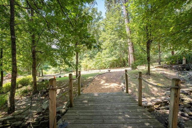 100 Vallon Ln Unit 104, Little Rock, AR 72223