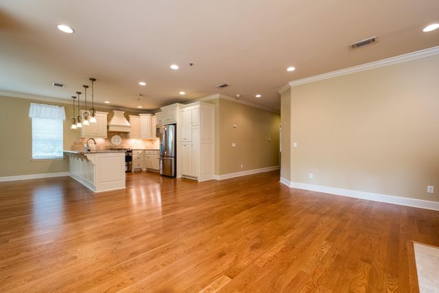 100 Vallon Ln Unit 104, Little Rock, AR 72223