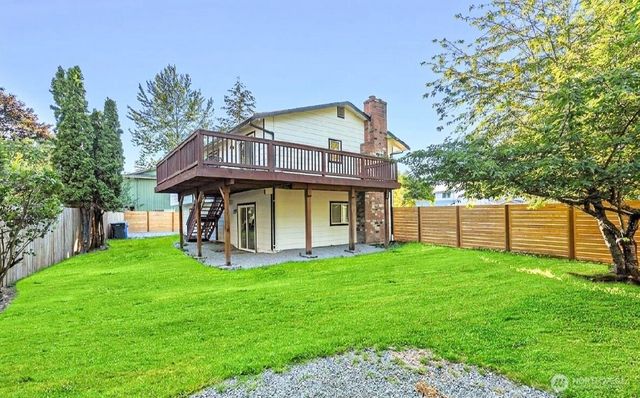 9755 S 239th Place, Kent, WA 98031