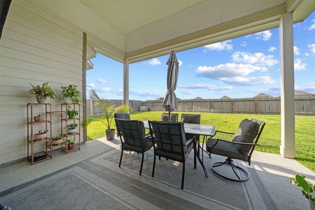 31410 Sandpiper Creek Drive, Hockley, TX 77447