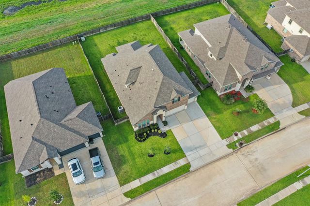 31410 Sandpiper Creek Drive, Hockley, TX 77447