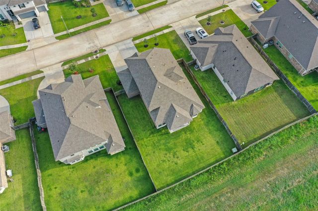 31410 Sandpiper Creek Drive, Hockley, TX 77447