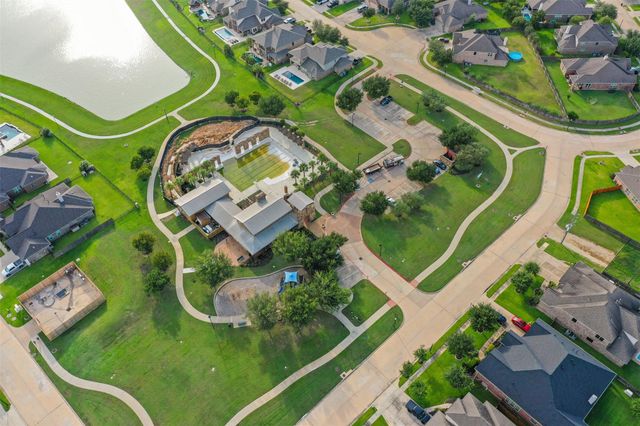 31410 Sandpiper Creek Drive, Hockley, TX 77447