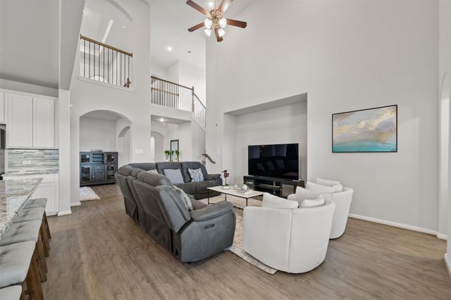 31410 Sandpiper Creek Drive, Hockley, TX 77447